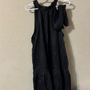 Elegant Black Sleeveless Dress